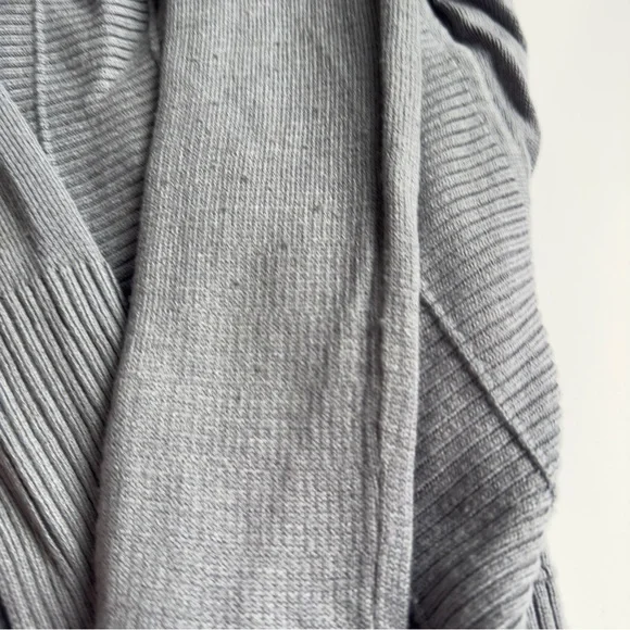 Lululemon Transformation Wrap Sweater Gray Size 2 - Picture 3 of 5